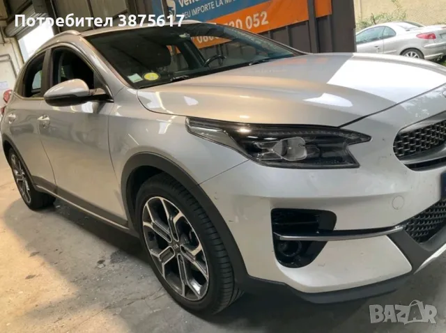 Kia XCeed 1.6 CRDi Mild-Hybrid, снимка 2 - Автомобили и джипове - 48047250