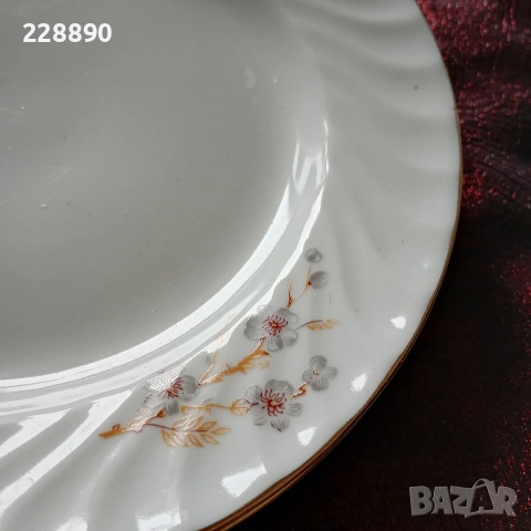 Български порцелан , снимка 15 - Антикварни и старинни предмети - 46727797