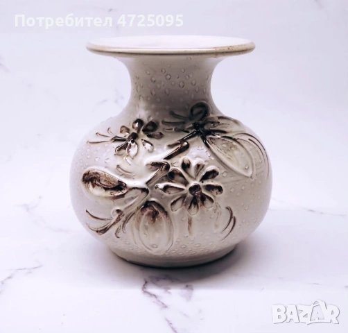 Керамична ваза