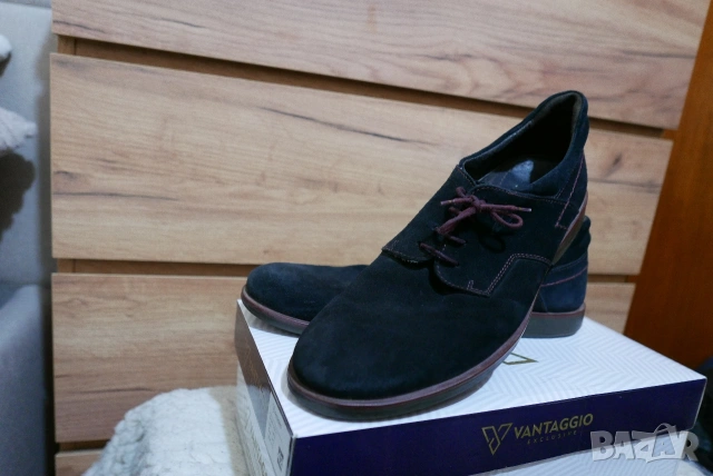 Велурени обувки Camel Active