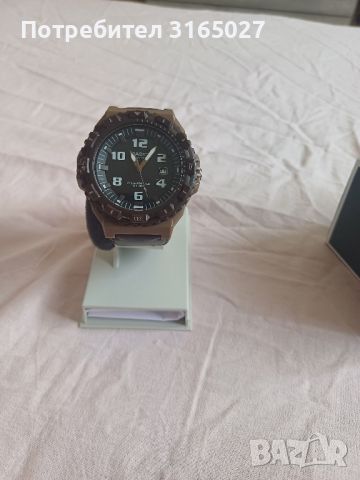 Продавам часовник casio лимитиран, снимка 1 - Мъжки - 45861537