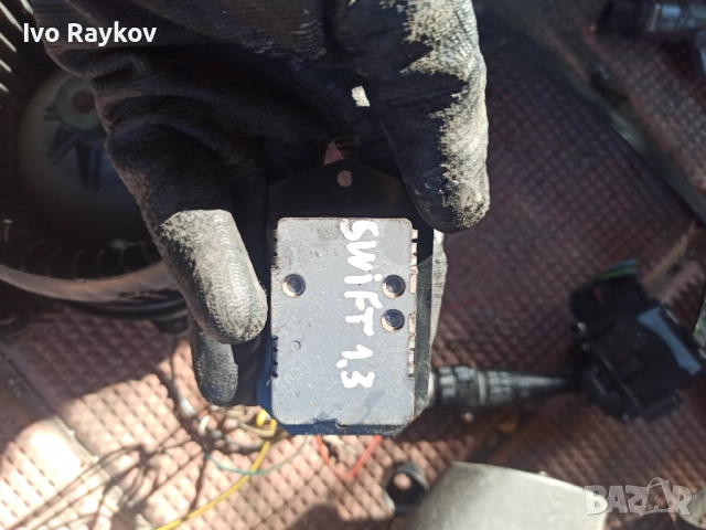 Моторче клапа парно за Suzuki Swift (2010-2013) 113800-2530 , снимка 3 - Части - 52472048