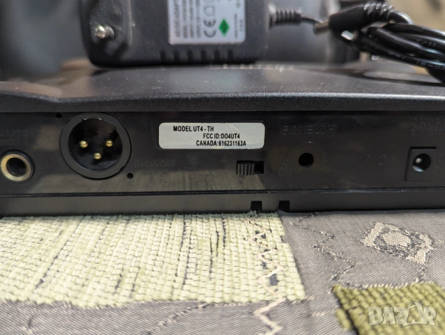 Безжичен микрофон SHURE SM58/UT4, снимка 8 - Микрофони - 34349517