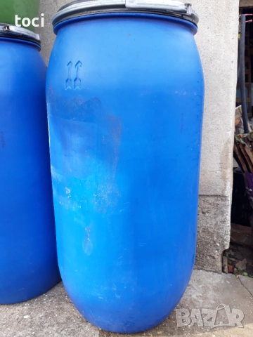 Пластмасови дебели и здрави бидони с капаци с метални скоби за съхранение на течности вино ракия, снимка 11 - Други стоки за дома - 51703813