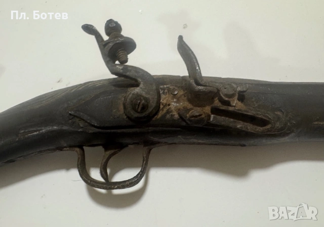 Стар кремъчен пистолет/брадва, снимка 3 - Антикварни и старинни предмети - 53952887