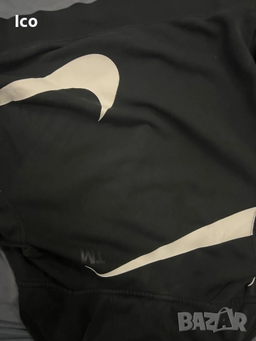 Продава се горнище NIKE, снимка 2 - Спортни дрехи, екипи - 52111996