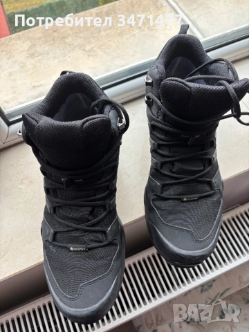Adidas terrex goretex 44 зимни, снимка 2 - Маратонки - 52668640