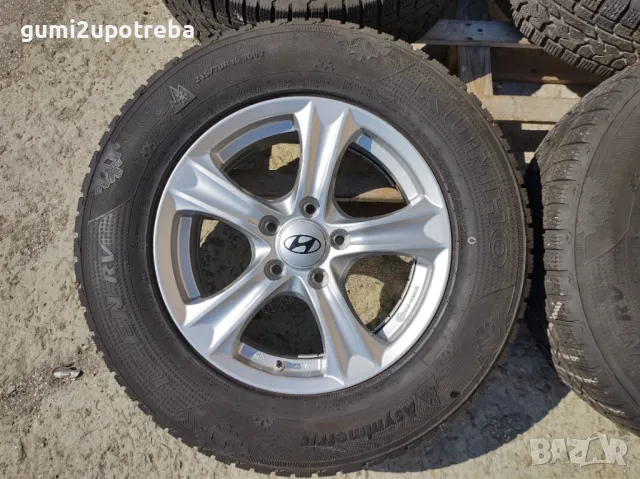 16 джанти 5х114,3 Hyundai IX35 Tucson 6,5J et45 Kumho 215/70/16, снимка 3 - Гуми и джанти - 47020914