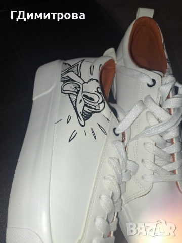 Мъжки кецки Reserved Disney , снимка 9 - Маратонки - 50338543