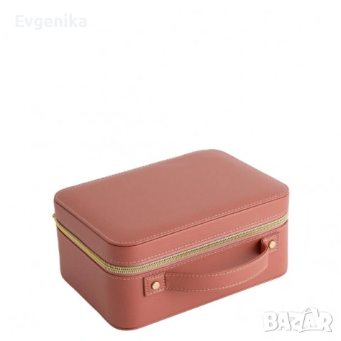 AVON - Луксозна кутия за грим с LED огледало