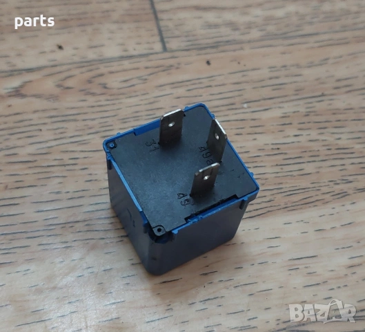 Реле Фиат Мареа N:248 - Браво - Брава - Ланчия - Алфа Ромео - 7573490 - 719075, снимка 4 - Части - 53716297