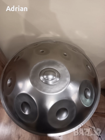 Чисто нов! Поръчков немски хандпан серия Horayzon Master Handpan D Kurd 12 Mutant 440 Hz, снимка 2 - Други - 52651137