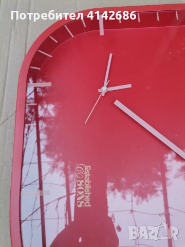 Стенен часовник с два циферблата , снимка 4 - Антикварни и старинни предмети - 52306989