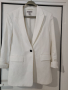Бяло сако от лен, снимка 1 - Сака - 44936466