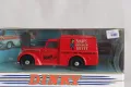 1:43 DINKY MATCHBOX COMMER 8 CWT VAN 1948 КОЛИЧКА МОДЕЛ, снимка 2