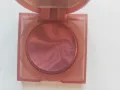 HUDA Glowish Cheeky Vegan Blush Powder 03 Berry Juicy, снимка 2