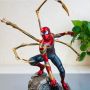 Статуетка Marvel: Спайдър-Мен - Spider Man (hero Collection), екшън фигура 24 cm , снимка 4