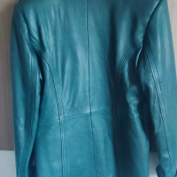 Естествена кожа дамско яке -син цвят , снимка 3 - Якета - 45004149