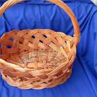 Голяма елипсовидна плетена кошница от едно време, снимка 4 - Антикварни и старинни предмети - 45843276