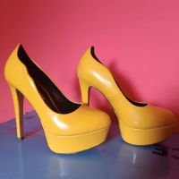 Женски обувки, снимка 1 - Дамски обувки на ток - 45370804