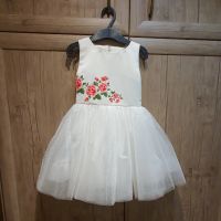 Промоция - Официална рокля 3 - 5 год. (104 и 110 см), снимка 2 - Детски рокли и поли - 45901769
