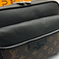 Мъжка чанта Louis Vuitton, снимка 2 - Чанти - 45406332