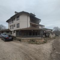 ПРОДАВА КЪЩА ЗА ГОСТИ С КЛИМЕНТОВО ДО ВАРНА 195 000 €, снимка 2 - Други услуги - 45279819