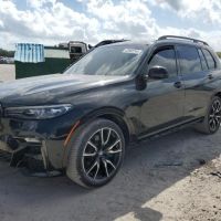 BMW X7, снимка 1 - Автомобили и джипове - 45286479