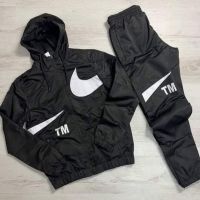 Мъжки екип Nike, снимка 1 - Спортни дрехи, екипи - 45172492