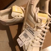 Продавам оригинални маратонки Adidas Parley Superstar, снимка 1 - Маратонки - 45687650