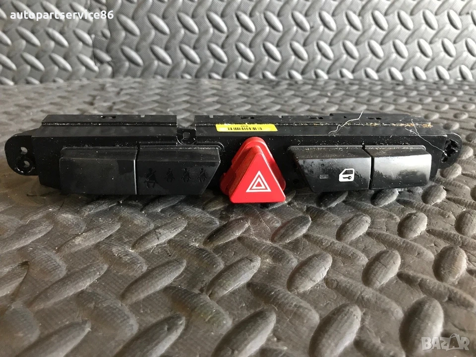 Бутон за аварийни светлини за врата за KIA Ceed (2007-2012) 937001H900, 937001H910, снимка 1