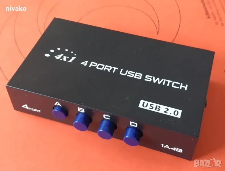 Продавам 4 port usb switch, kvm, usb 2.0 - ръчен превключвател за споделяне с 1 USB, снимка 1