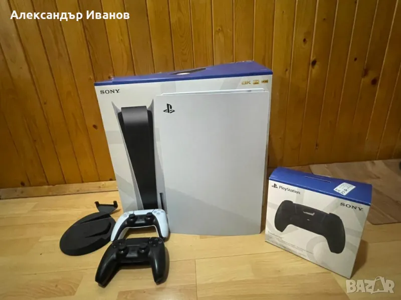 Play Station 5 (два контролера и 5 игри) , снимка 1