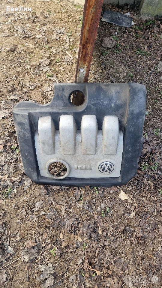 кора на двигатела VW Touran 2006г., снимка 1