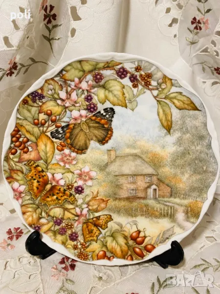 порцеланова чиния за стена , снимка 1