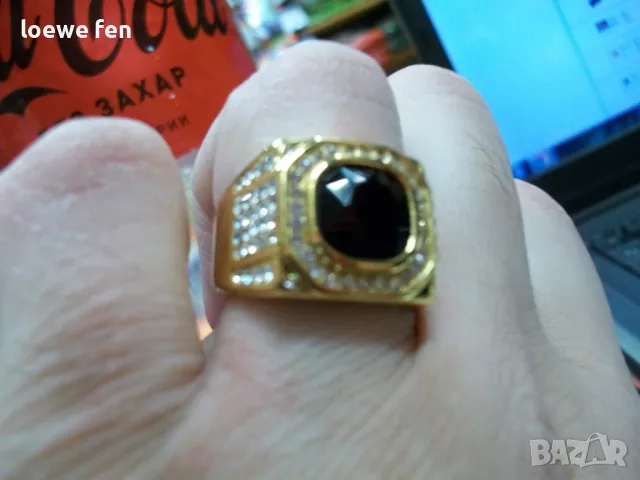 Изключително красив мъжки пръстен неръждаема стомана 316L с черен камък златен златист цвят !, снимка 5 - Мъжки - 49748596
