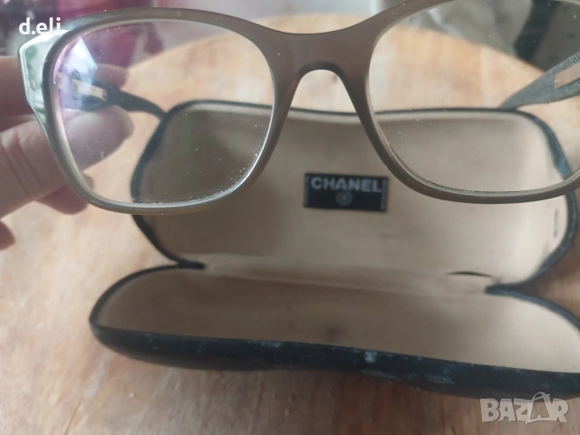 PRADA и CHANEL Original Дамски рамки