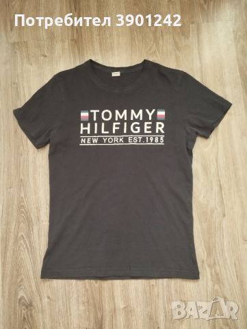 Тениска Tommy Hilfiger, снимка 1 - Тениски - 45615424