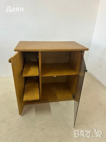 Дървен старинен  TV шкаф , снимка 5 - Бюфети - 53754397