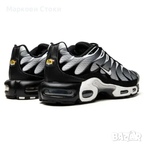 ✅ Обувки 🔝 NIKE AIR MAX PLUS, снимка 3 - Маратонки - 53489821