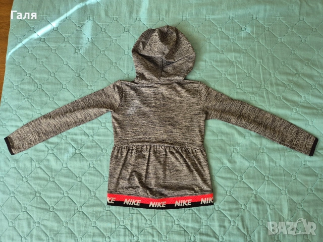 Спортно горнище Nike, снимка 4 - Детски анцузи и суичери - 54186661