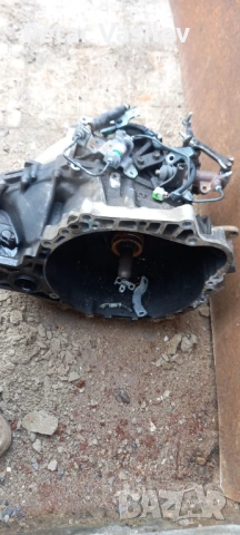 Скоростна кутия за Тойота Авенсис 6 степенна.от 2005 до 2009 година , снимка 2 - Части - 53556168