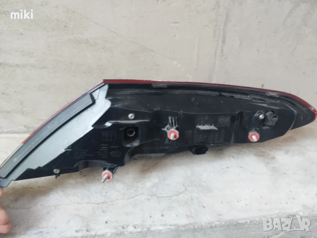 Ляв външен стоп за Mercedes Benz C AMG (C205-W205) Coupe европейски , снимка 2 - Части - 51151405