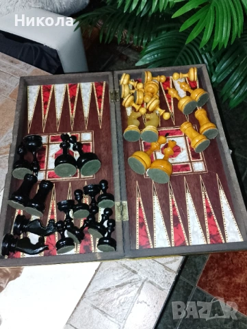 Шах48/48 с дървени фигури от орех и габър, снимка 2 - Статуетки - 51787327