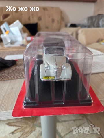 колички метални чисто нови 1:18, снимка 14 - Колекции - 53663986