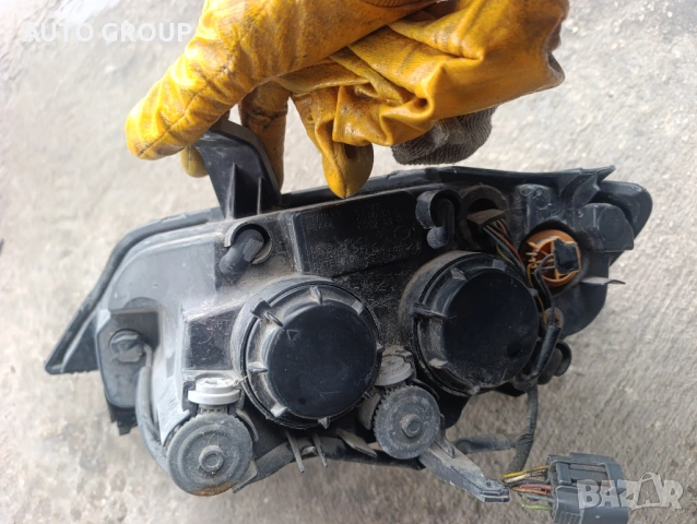 Фар десен за Мазда 2 / Mazda 2 - 2003 до 2007г , снимка 4 - Части - 54035202