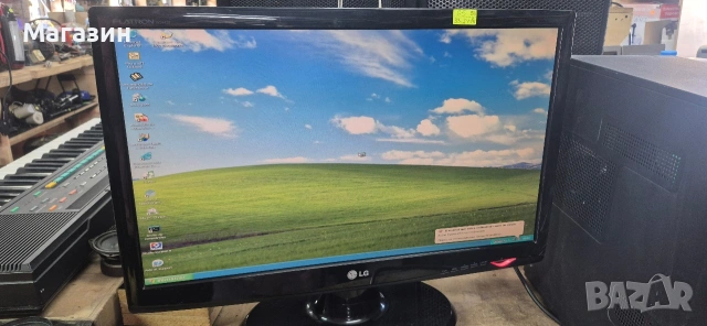 Монитор LG, снимка 2 - Монитори - 53795811