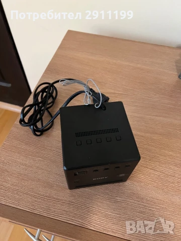 Радио будилник Sony, снимка 2 - Други - 50700287