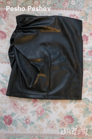 Кожена пола