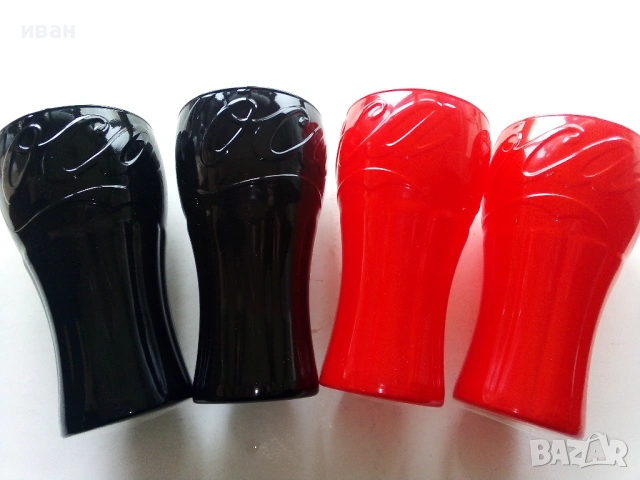 Чаши "Кока Кола" черни и червени.Нови